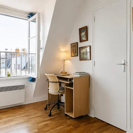 Apartament Paisible Et - Avenue Georges V - 3 Pers *