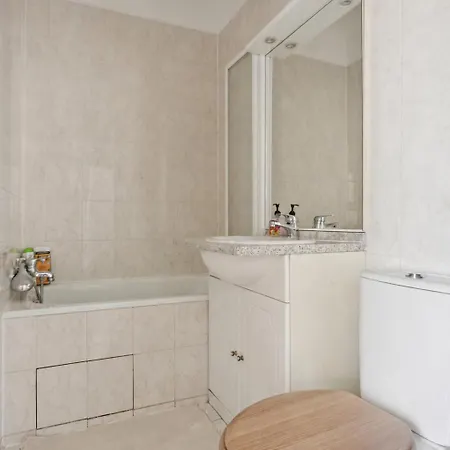 Paisible Et - Avenue Georges V - 3 Pers Apartament *
